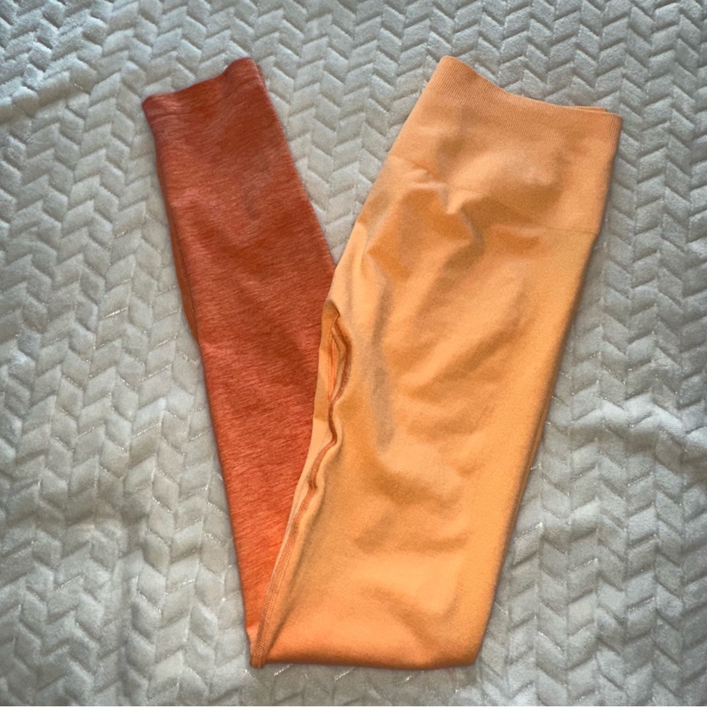 Alphalete Seamless Ombré Leggings Orange Inseam 27” Size Medium
